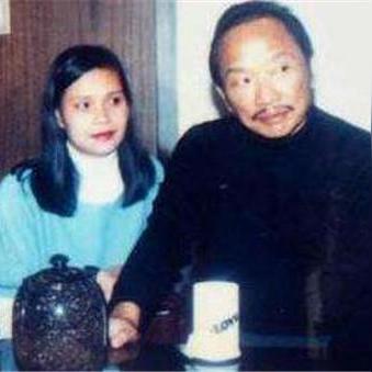 古龙旧情谜团，红颜真相揭秘