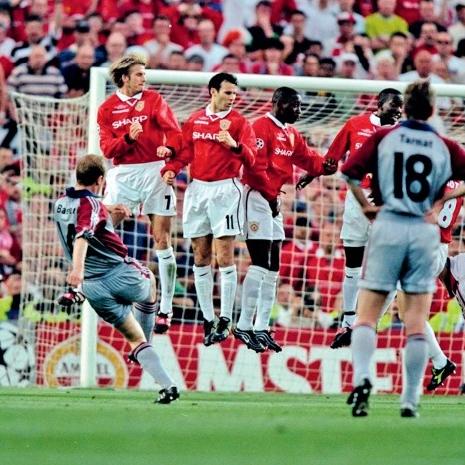 《超级马里奥》快速满99命技巧