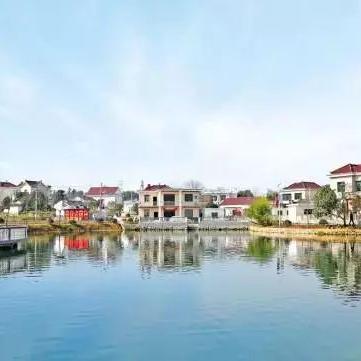 《堡垒之夜》悠闲运动场开局攻略，宝箱位揭秘！