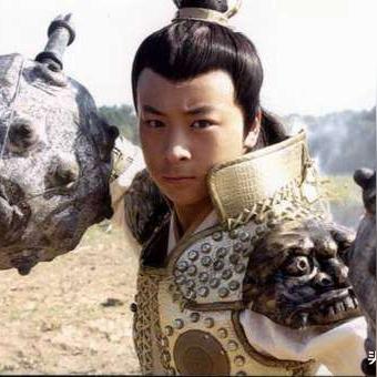 《战神传奇》新服【龙虎风云】18日开启，福利大放送！