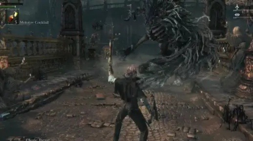 《血源新手必看！揭秘初期操作与战斗高阶技巧》