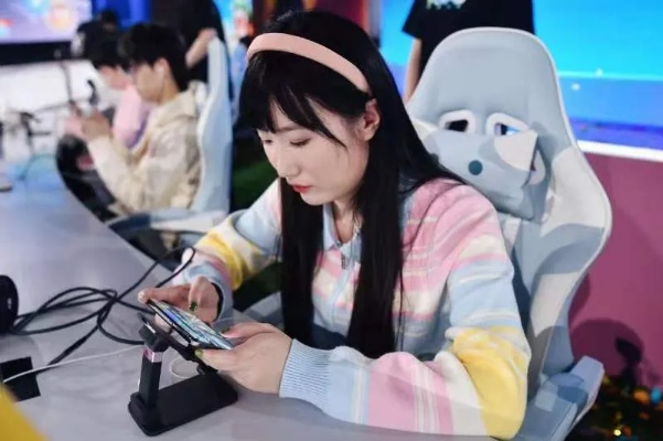 奶妈MVP大热!腾讯、网易抢滩老年电竞,揭秘背后秘密 奶妈MVP大热!腾讯、网易抢滩老年电竞,揭秘背后秘密