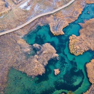 《绝地求生》沙漠地图新视角：揭秘隐藏秘境，抢先看！