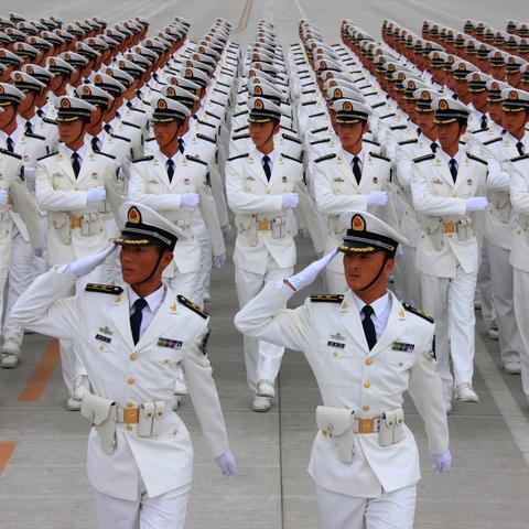 《胜利女神新篇章：揭秘公测角色强度排行！》