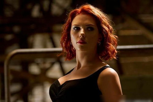 古巴女神惊艳加盟《COD21》!红裙诱惑,揭秘性感新角色! 古巴女神惊艳加盟《COD21》!红裙诱惑,揭秘性感新角色!