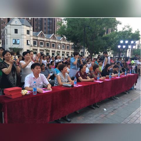 《堡垒之夜：揭秘多汁果园车库房，隐藏宝藏攻略》
《果园车库房攻略！堡垒之夜必看点位解析》
《多汁果园车库房攻略，带你轻松占领堡垒之夜》
《堡垒之夜新热点：多汁果园车库房深度解析》
《果园车库房攻略来袭，堡垒之夜玩家必看》