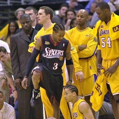 NBA2K15 VS NBA Live 15：画面对决，谁更胜一筹？