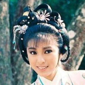 《射雕》古风泳装揭秘：清明上河图中的时尚风潮