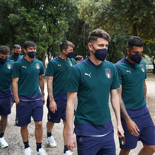 《推理学院》8月7日:水果大战,谁是侦探之王? 《推理学院》8月7日:水果大战,谁是侦探之王?