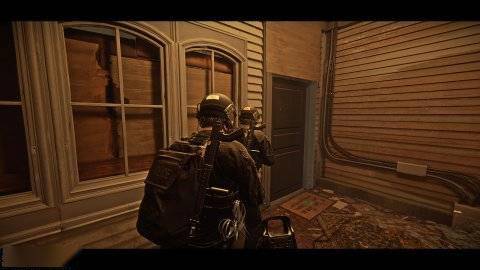 《严阵以待》评测：八旬老太狂虐比特警，游戏体验爆表！