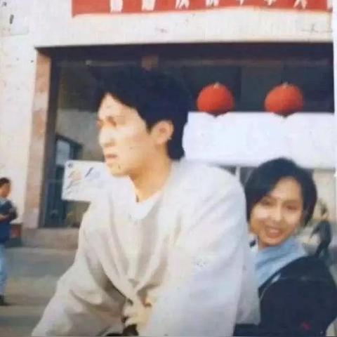 《星空》评测揭秘：繁星陨落背后的游戏魅力深度解析