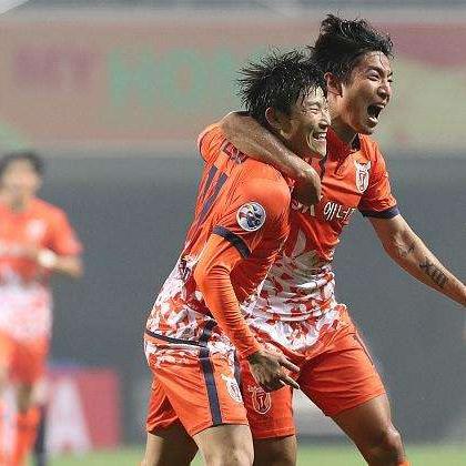 《CF》手游安全分飙升攻略：揭秘快速提升技巧，安全无忧畅玩新境界