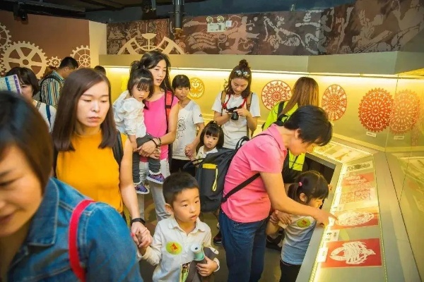 财迷博物馆探秘，抽卡探险队揭秘新玩法