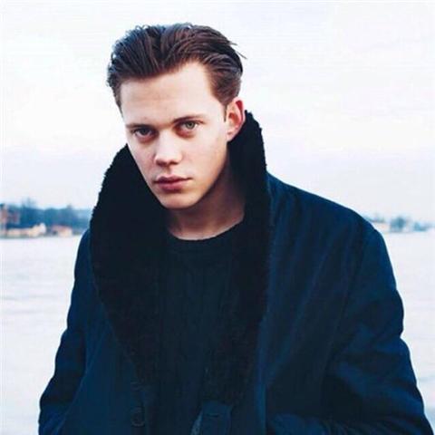 德里惊悚揭秘：小丑潘尼怀斯诞生之谜