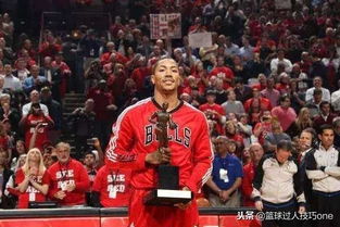 NBA2KOL2瓦兰重伤！揭秘右小腿拉伤真相，竞技场空无一人