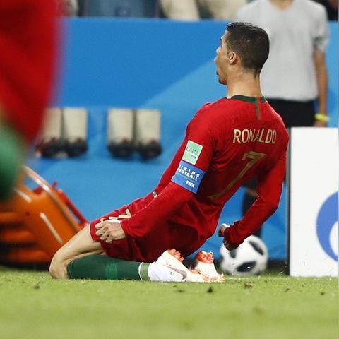 巅峰回归攻略：揭秘《弧线突击者》新战术精髓