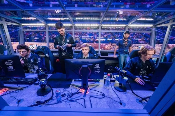 大师赛末席终落Team Liquid,力克FNATIC锁定资格 大师赛末席终落Team Liquid,力克FNATIC锁定资格