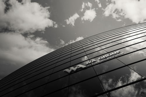 黑色象牙塔怎么玩？2025硬核精神病院模拟器全攻略