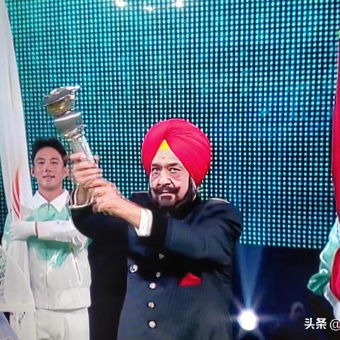 完美世界新手卡怎么用？2026最新礼包兑换全解析与避坑指南