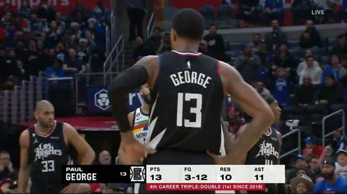 忠诚铸蓝黑信仰，小将成后防铁闸！