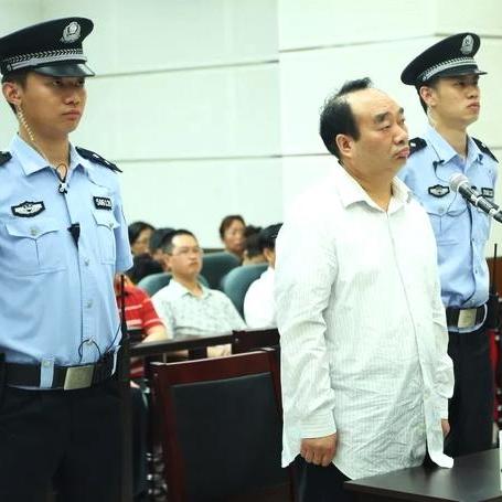 黄金裁决值得合成吗?揭秘隐藏属性与2026实战数据 黄金裁决值得合成吗?揭秘隐藏属性与2026实战数据