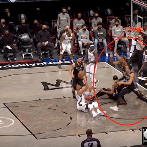 梦幻西游：玩家刚入坑梦幻，一把武器试试手气，喜提150无级别大扇买豪车！