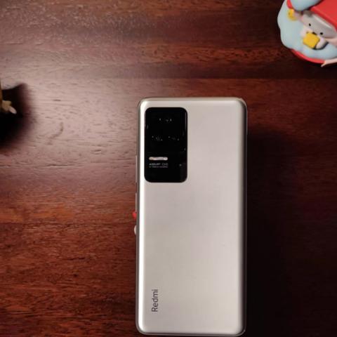 2026年还能玩WWE 2K17吗？PC版最强阵容导入与画质全解