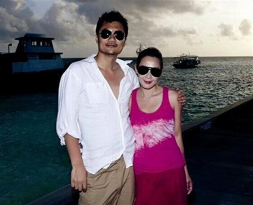 刘若英结婚了吗？深扒钟小江与她的隐秘婚后生活