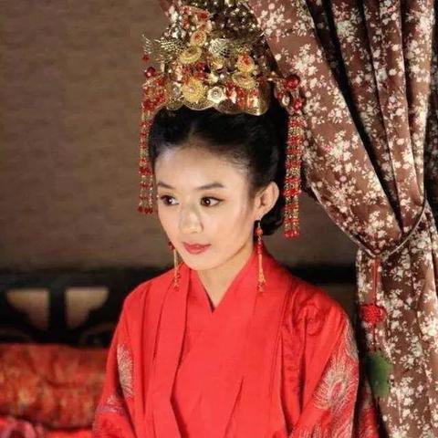 纸嫁衣3鸳鸯债全通关秘籍，解谜卡关怎么办？真结局与隐藏剧情深度剖析