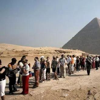 基础版PS5能玩红色沙漠吗？终于看到运行画面了