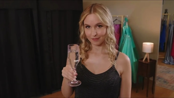 好莱坞美女潜规则？名利场春促新史低猎艳模拟！