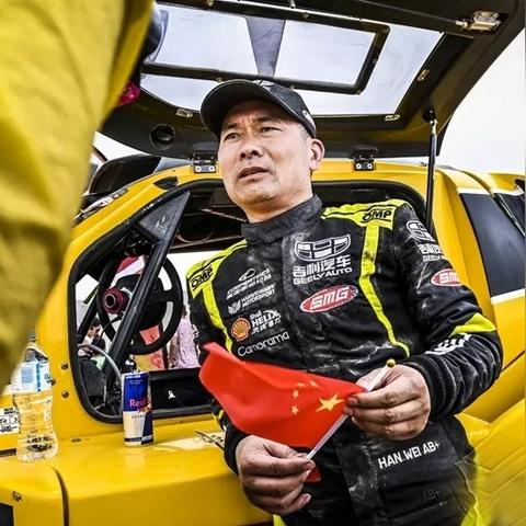 英雄之门新手必看，官网正版下载与零氪逆袭全解析