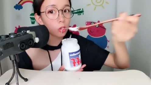 生化9配音员为口水粘稠度狂饮牛奶