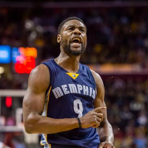 一、 官网不仅是下载站，安全与微端的抉择