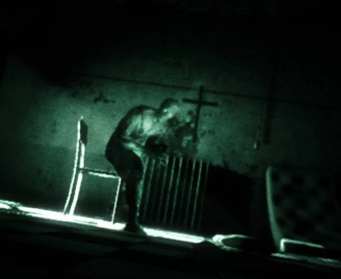 逃生全系列保姆级攻略，瓦尔里德怎么过？下载与黑屏修复全解