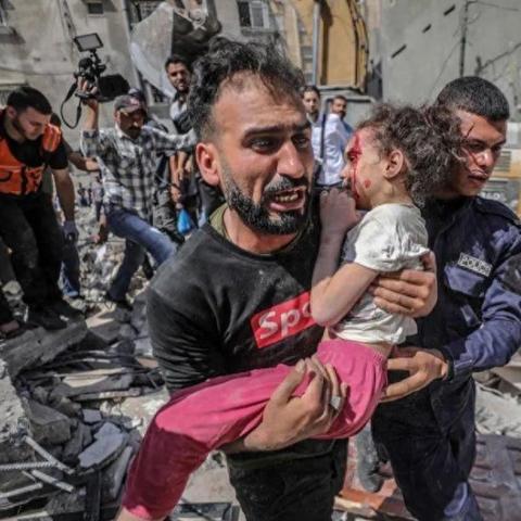 千里之外的中东战火，怎么「烧」到了日本二次元头上