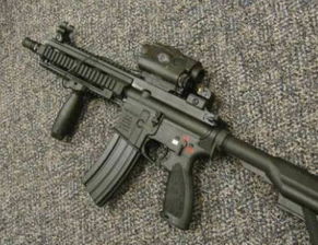 CS2枪械怎么选才不坑？揭秘高手不说的T/CT阵营武器搭配法则