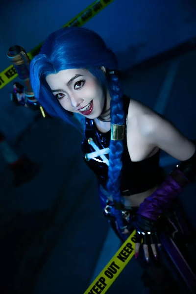 2026金克斯Cos终极指南，爆改双城之战造型与道具DIY秘籍